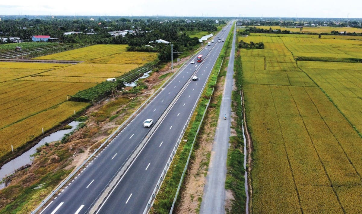 Một số lưu ý khi di chuyển trên cao tốc Cần Thơ Hậu Giang