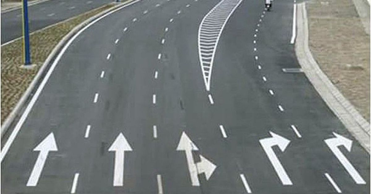 Quay đầu xe đúng luật