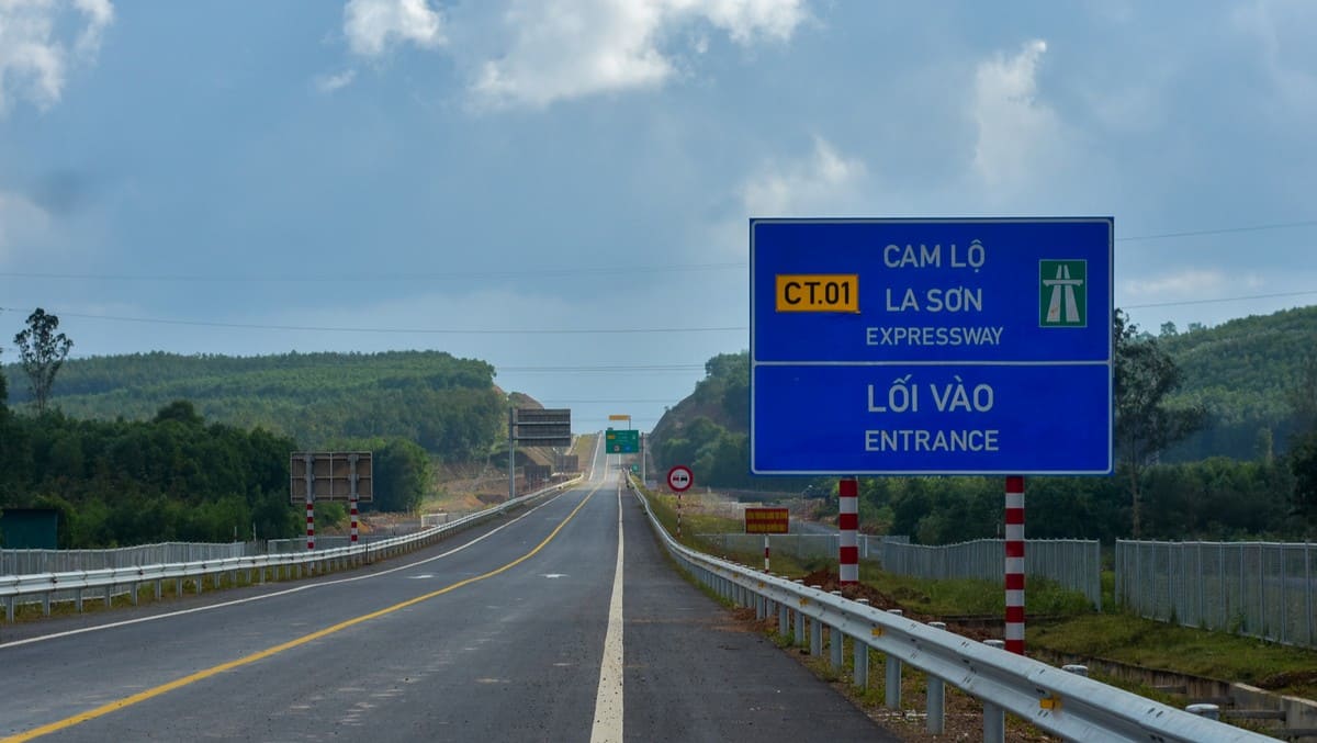 Tổng quan về cao tốc Cam Lộ La Sơn